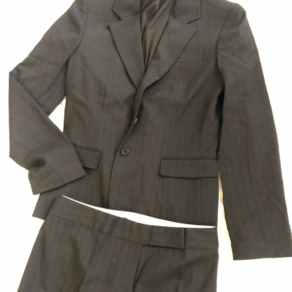 ElieTahari pantsuit-๐ผSize 4๐ผ๐ผ - Picture 2 of 15